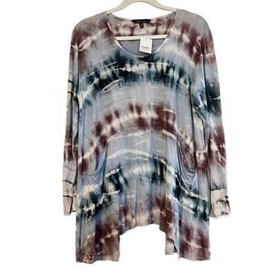 NWT Yak & Yeti Tye-Dye Shark Bite Long Sleeve Top Small